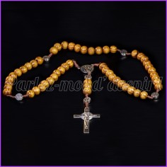 Chapelet en bois appelé "Précieux Sang de Jésus" 2