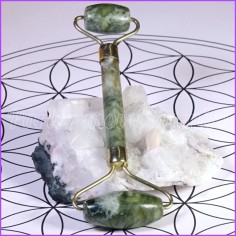 Rouleau de Jade Vert pour le visage 2