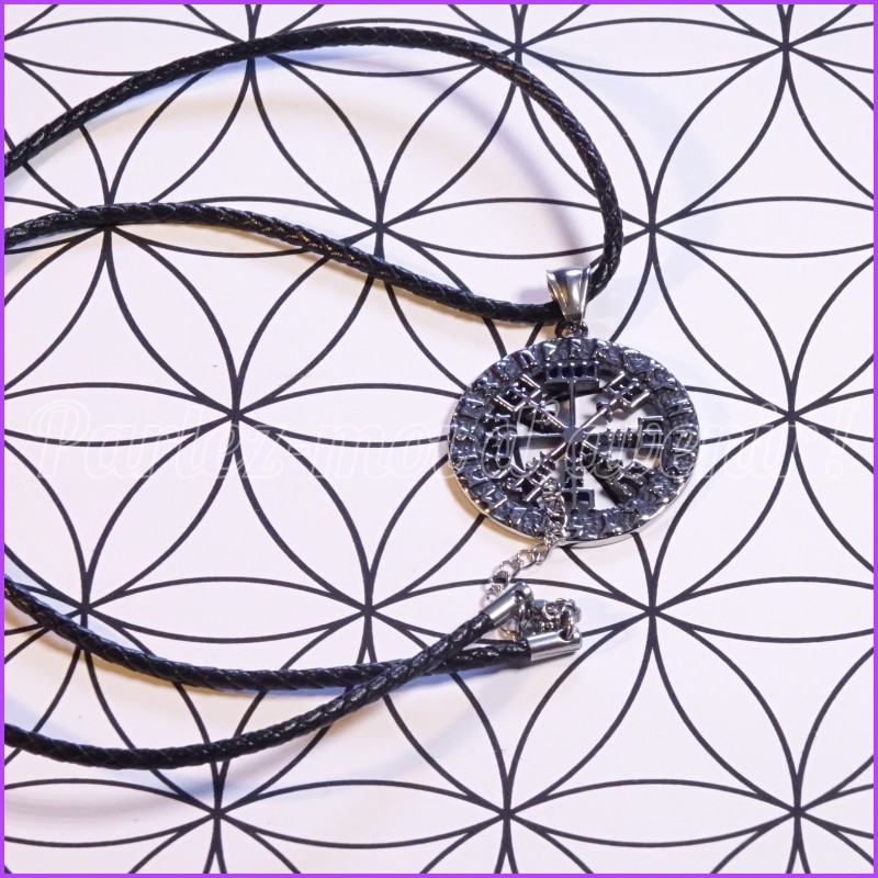 Amulette Viking VEGVISIR