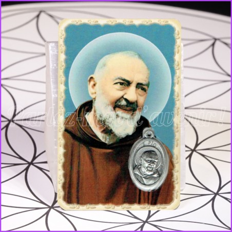 Carte de protection plastifiée avec prière et médaille de PADRE PIO