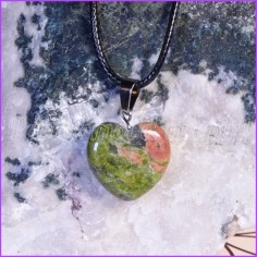 Tour de cou pendentif de protection Coeur en Pierre d'UNAKITE 2