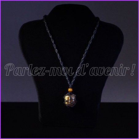 Pendentif de protection pierre de CORNALINE et cordon en ficelle de chanvre interchangeable