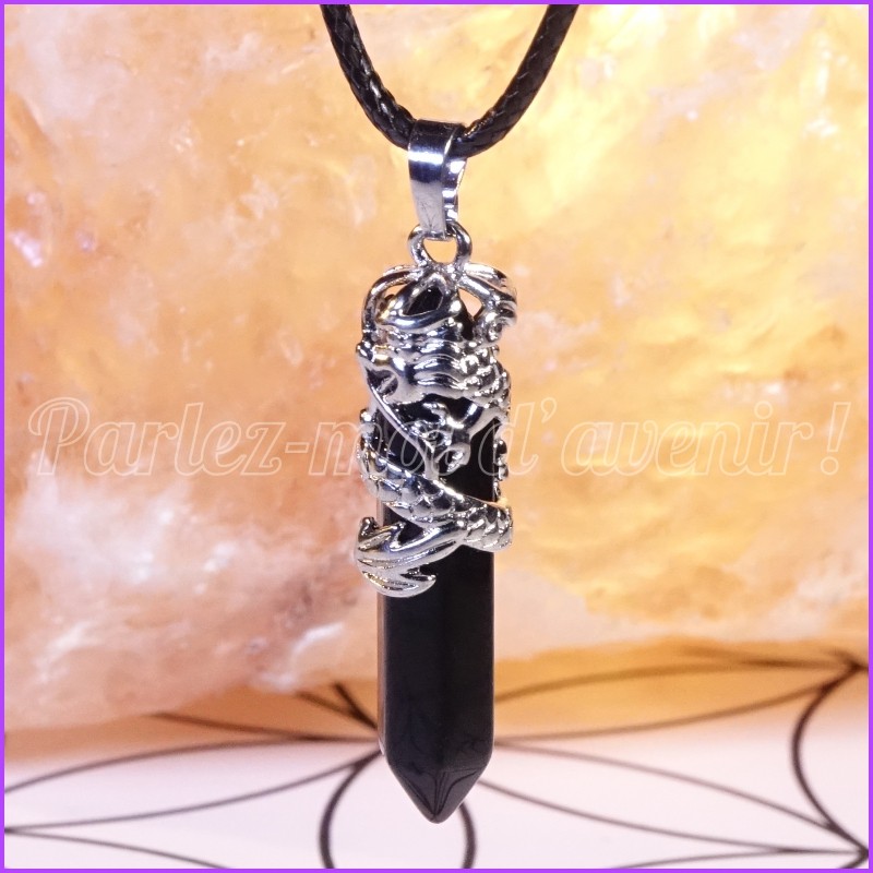 Collier "Le dragon-gardien de l'Onyx Noir"