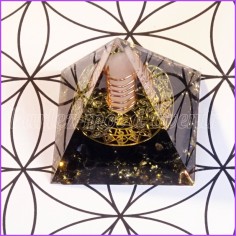 Orgonite Pyramide ARBRE DE VIE KABBALISTIQUE, TOURMALINE ET POINTE DE CRISTAL DE QUARTZ 2