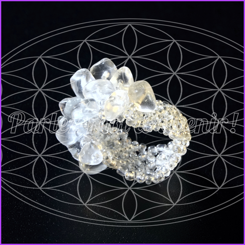 Bague de protection extensible aux pépites de CRISTAL DE ROCHE (Quartz Blanc)