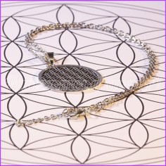 Collier de protection FLEUR DE VIE 2
