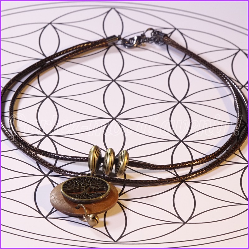 Collier tour de cou pendentif "Arbre de Vie Sacré"
