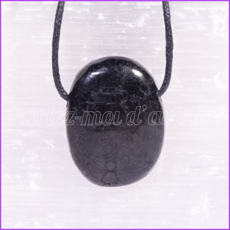 Pendentif de protection pierre percée TOURMALINE NOIRE