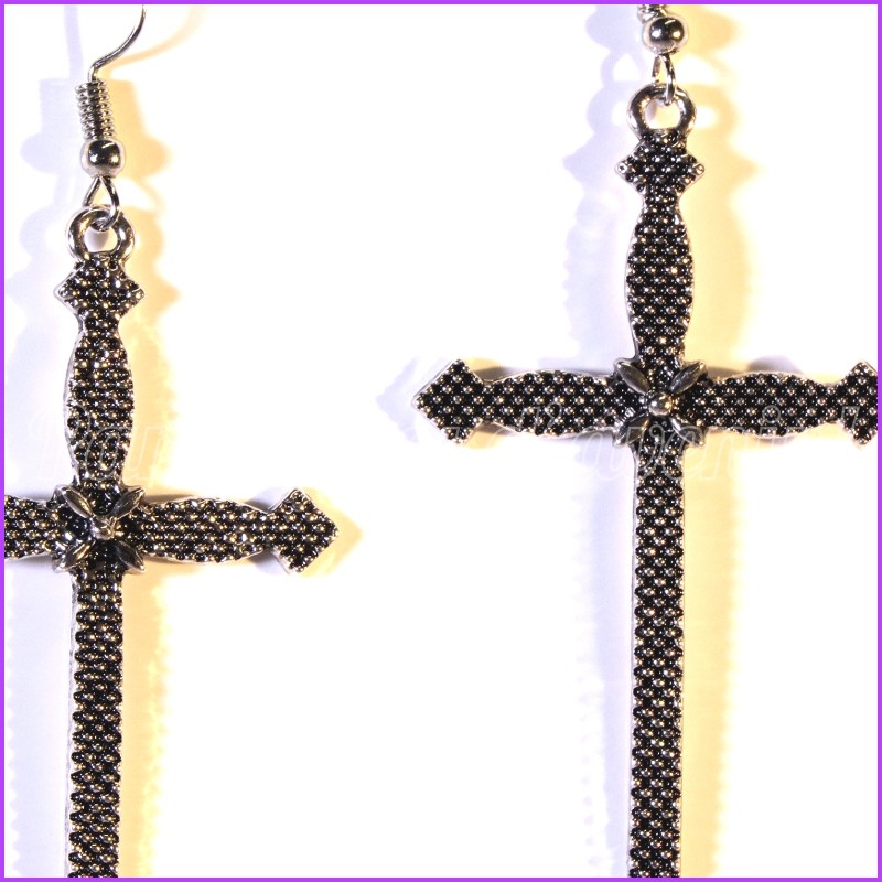 Boucles d'oreilles Croix en acier